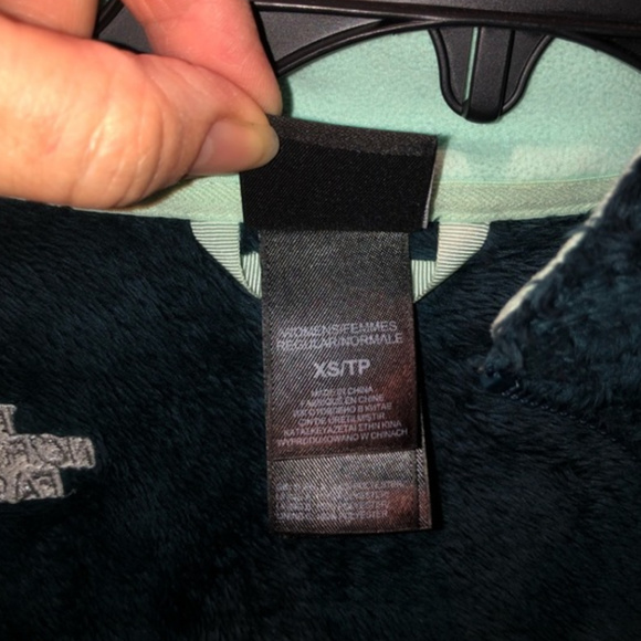 The North Face Osito Teal/Mint Jacket - Picture 5 of 7